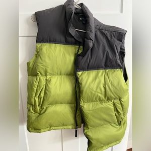 Men’s large Tek Gear Vest